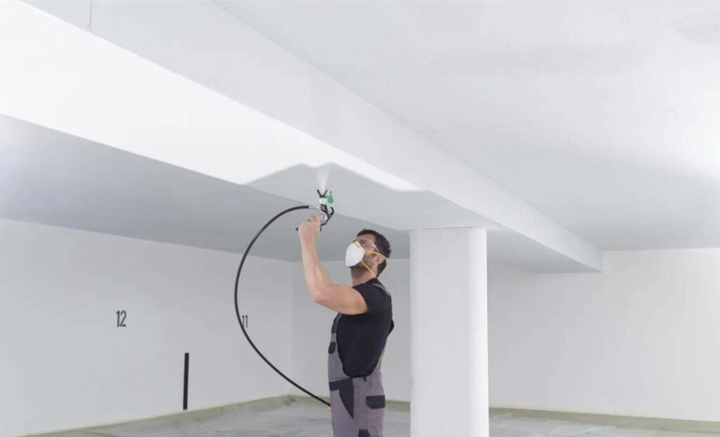 peindre plafond pistolet