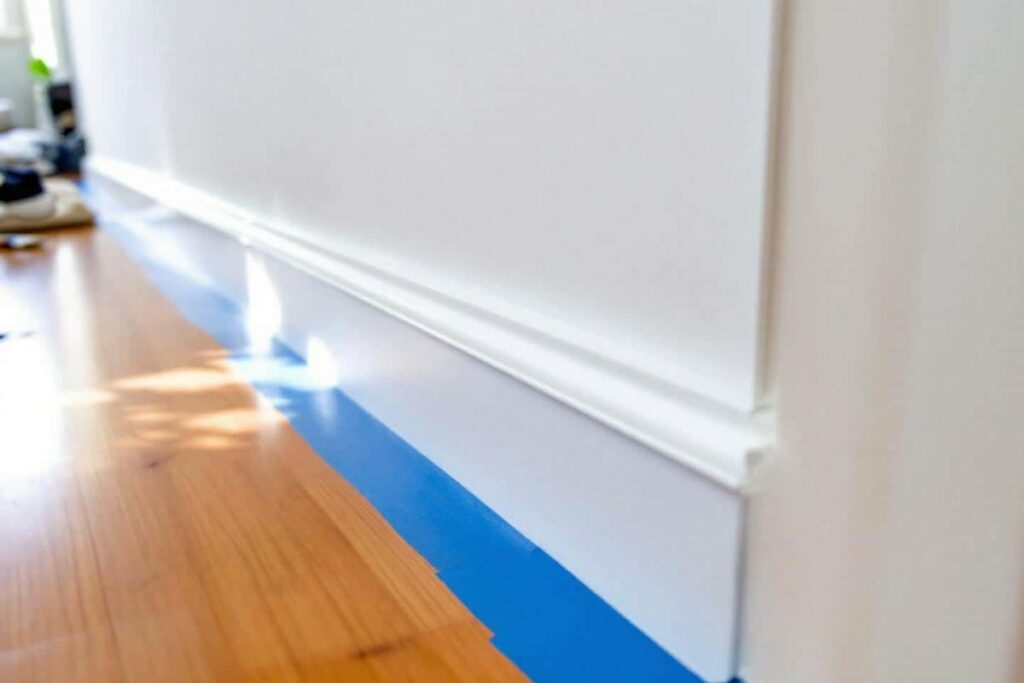 peindre des plinthes en bois
